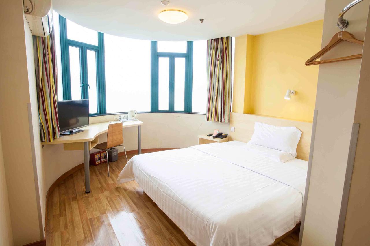 Haimen 365 Hotel חדר תמונה
