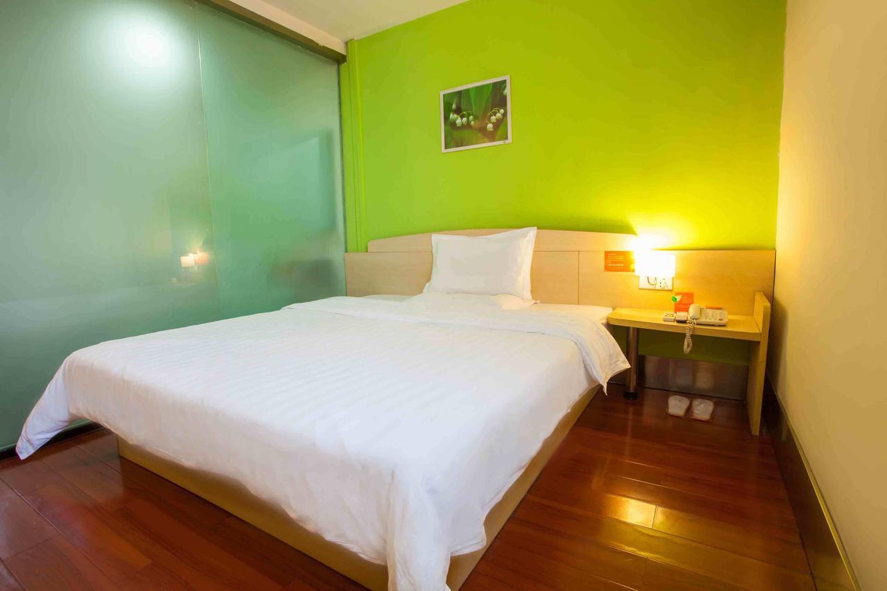 Haimen 365 Hotel חדר תמונה