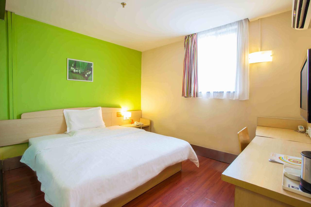 Haimen 365 Hotel חדר תמונה